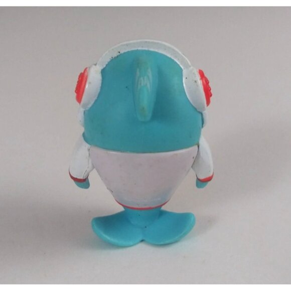 Bonkers Ryan's World Micro Mystery Figure Lifeguard Gill Shark 2" Toy Figure - Picture 3 of 6